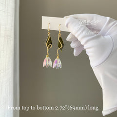 Tulip Floral Earrings, Tulip Flower Wedding Earrings, white flower bridesmaid earrings, summer floral earrings