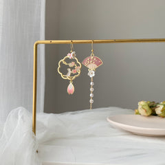 Pink Sakura Cherry Blossom Earrings - Japanese Sakura cat Earrings - Cherry Blossom Earrings - Spring flower floral earrings