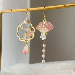 Pink Sakura Cherry Blossom Earrings - Japanese Sakura cat Earrings - Cherry Blossom Earrings - Spring flower floral earrings
