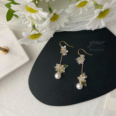 Floral Pearl Dangle earrings, Pearl drop earrings with delicate white flowers, unique wedding bridesmaid earrings