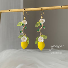 Lemon and Flower earrings - glass Lemon drop earrings - fruit drop earrings